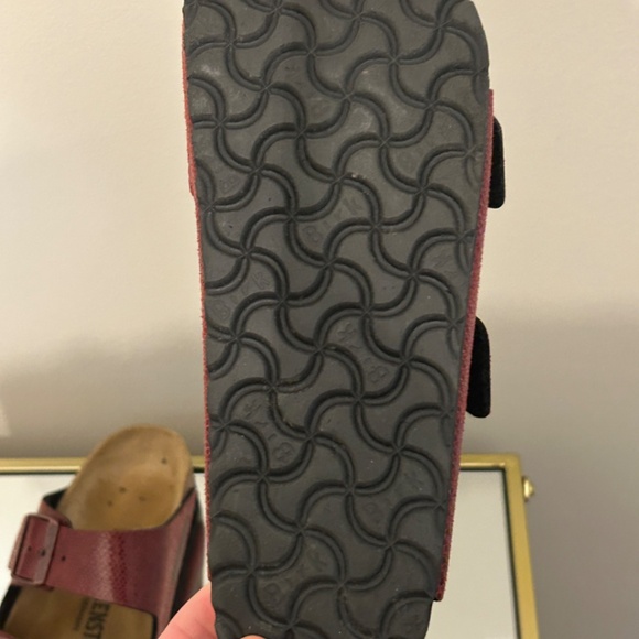 Birkenstock Arizona Birko-Flor - Magical Metallic Maroon Women's 37 - Picture 3 of 8